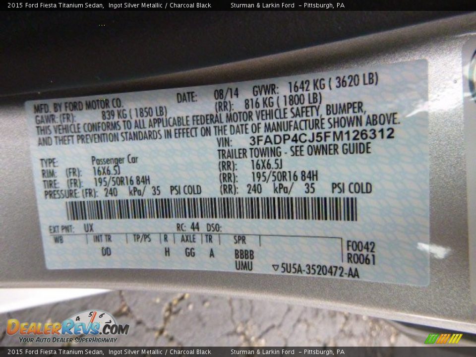 2015 Ford Fiesta Titanium Sedan Ingot Silver Metallic / Charcoal Black Photo #13