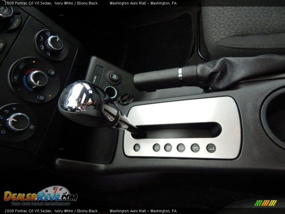 2008 Pontiac G6 V6 Sedan Ivory White / Ebony Black Photo #16