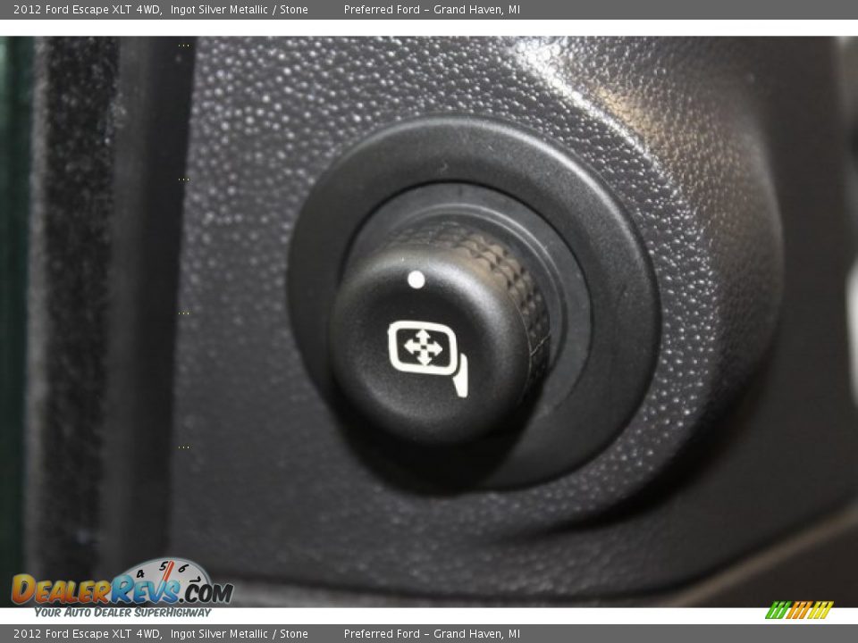 2012 Ford Escape XLT 4WD Ingot Silver Metallic / Stone Photo #28