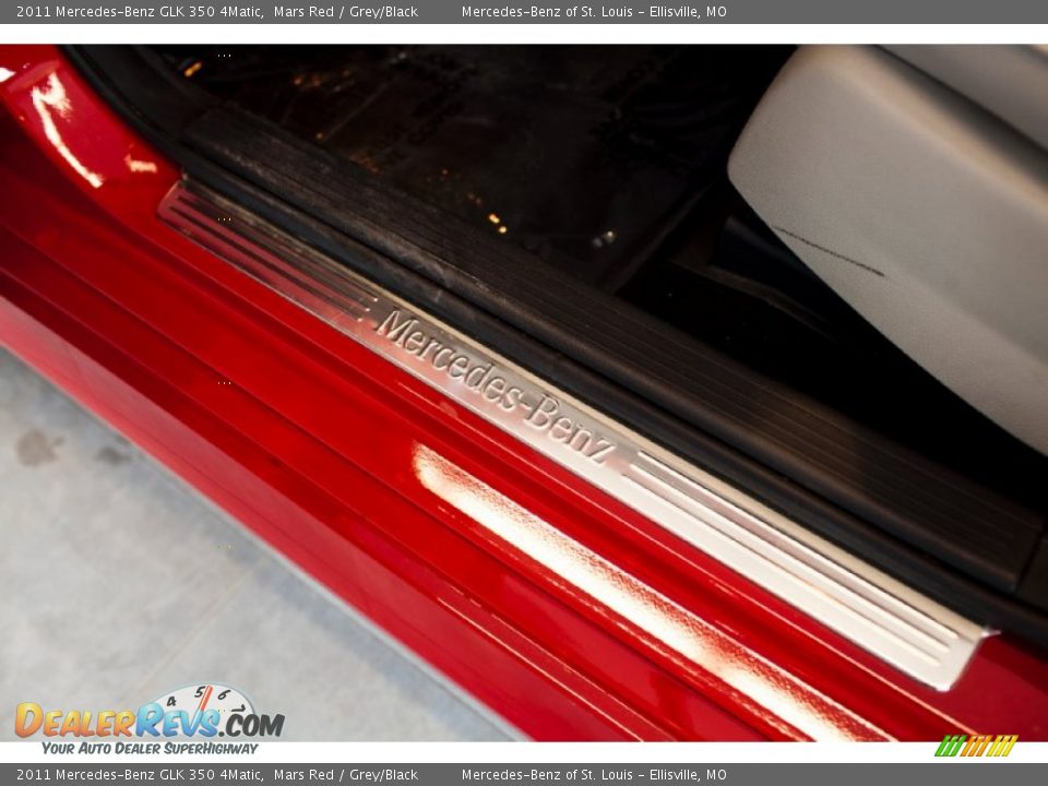 2011 Mercedes-Benz GLK 350 4Matic Mars Red / Grey/Black Photo #18
