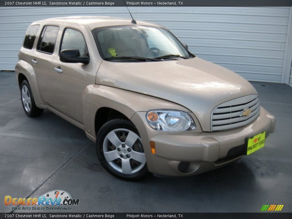 2007 Chevrolet HHR LS Sandstone Metallic / Cashmere Beige Photo #2