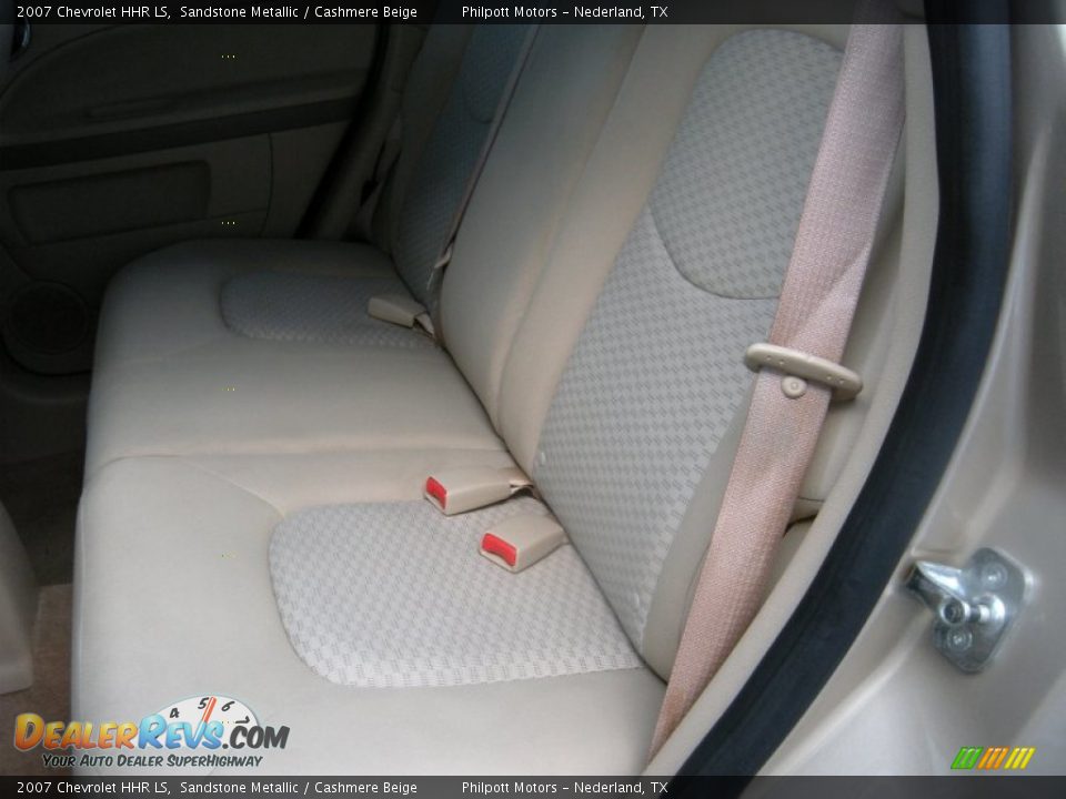 2007 Chevrolet HHR LS Sandstone Metallic / Cashmere Beige Photo #30