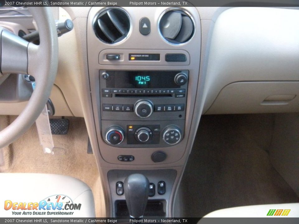 2007 Chevrolet HHR LS Sandstone Metallic / Cashmere Beige Photo #35