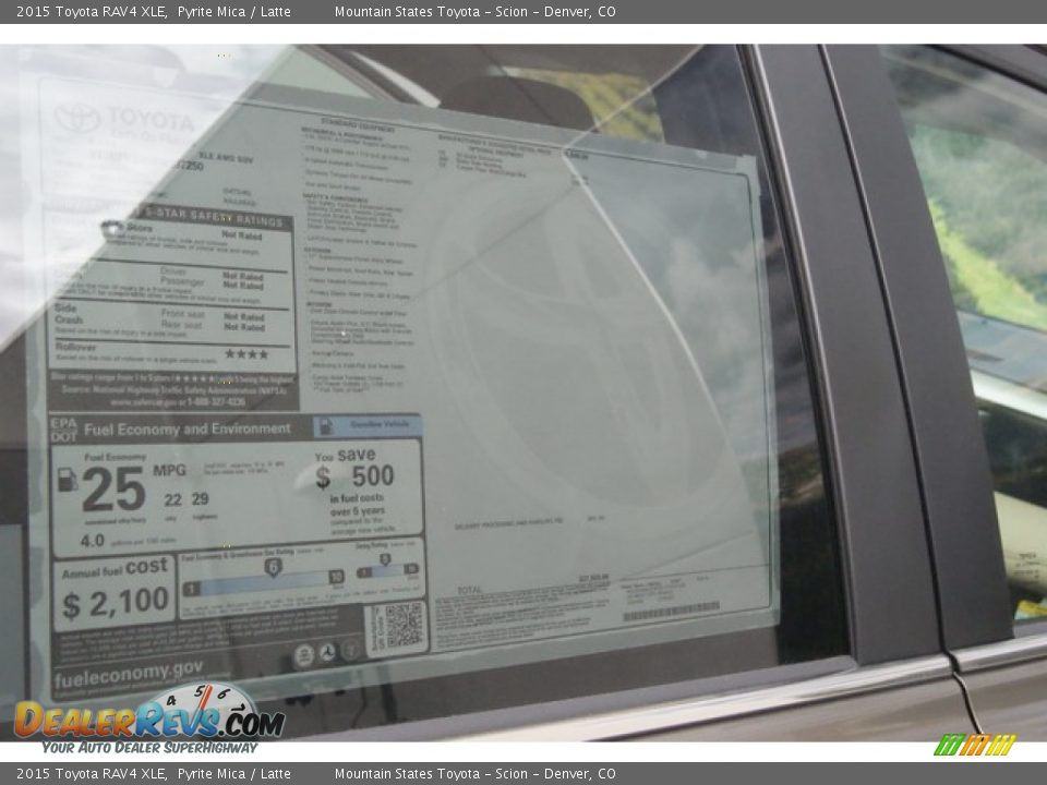 2015 Toyota RAV4 XLE Pyrite Mica / Latte Photo #10