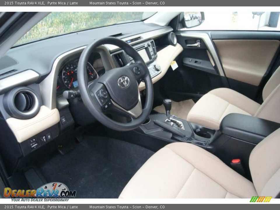 2015 Toyota RAV4 XLE Pyrite Mica / Latte Photo #5