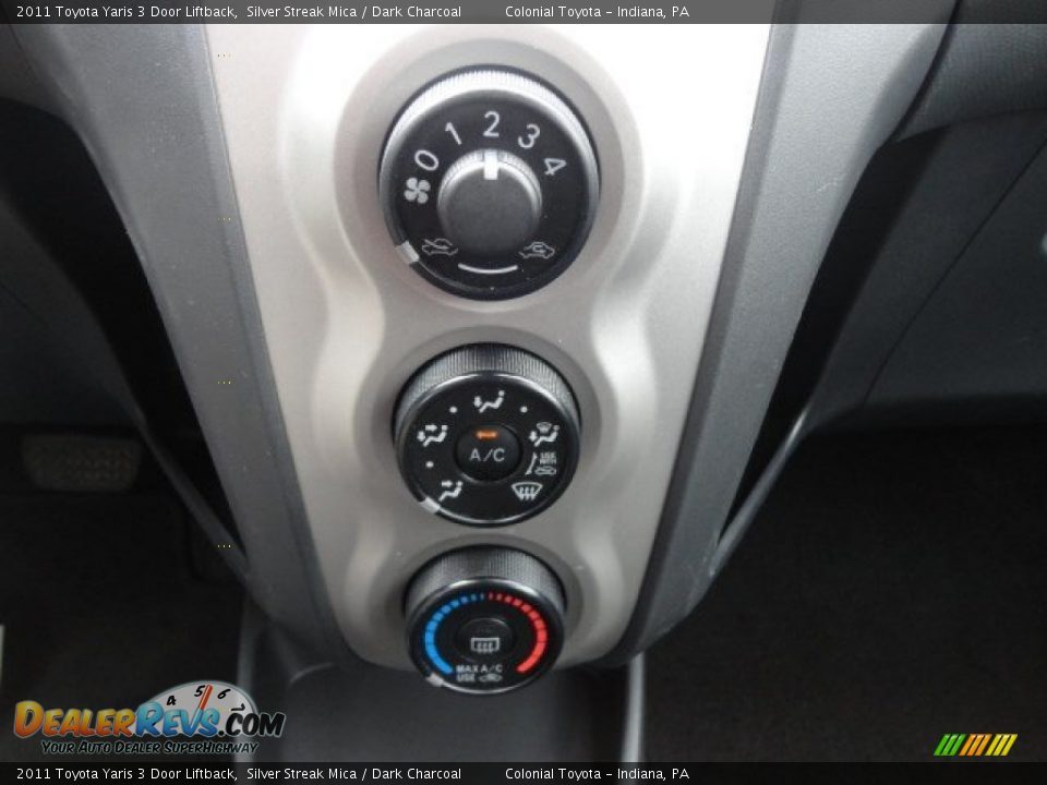 2011 Toyota Yaris 3 Door Liftback Silver Streak Mica / Dark Charcoal Photo #15