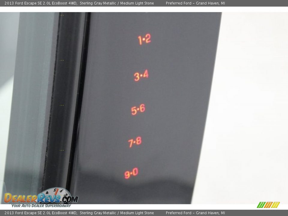 2013 Ford Escape SE 2.0L EcoBoost 4WD Sterling Gray Metallic / Medium Light Stone Photo #12