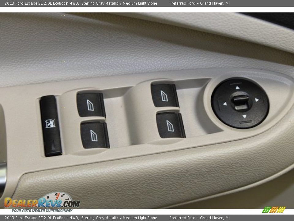 2013 Ford Escape SE 2.0L EcoBoost 4WD Sterling Gray Metallic / Medium Light Stone Photo #30