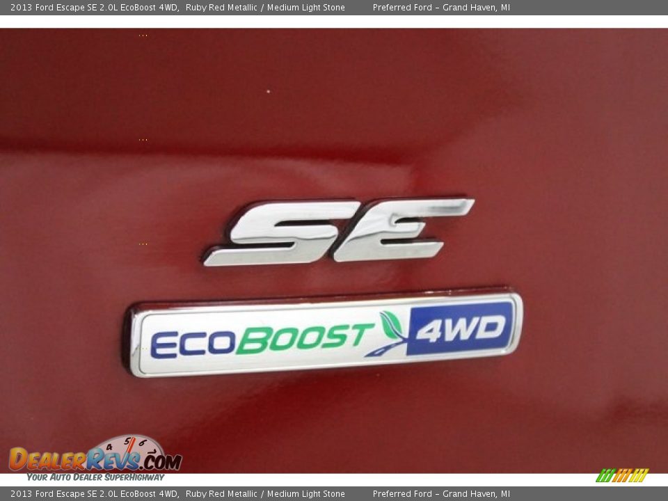 2013 Ford Escape SE 2.0L EcoBoost 4WD Ruby Red Metallic / Medium Light Stone Photo #9