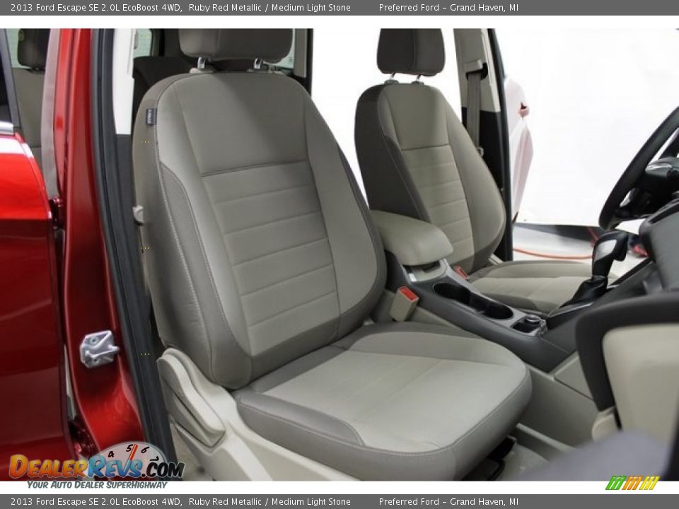 2013 Ford Escape SE 2.0L EcoBoost 4WD Ruby Red Metallic / Medium Light Stone Photo #19