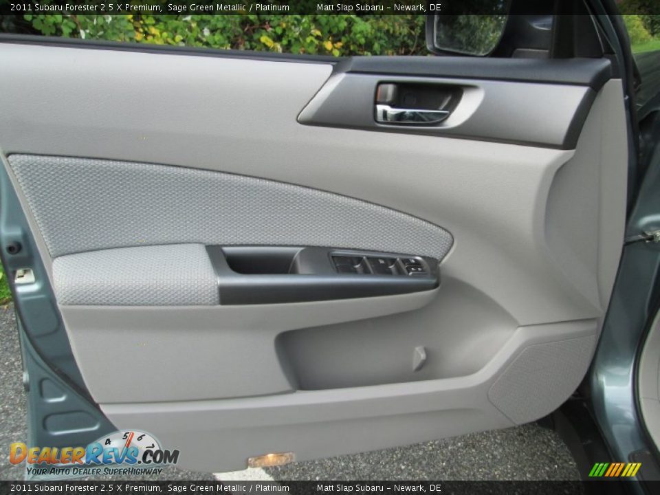 2011 Subaru Forester 2.5 X Premium Sage Green Metallic / Platinum Photo #12