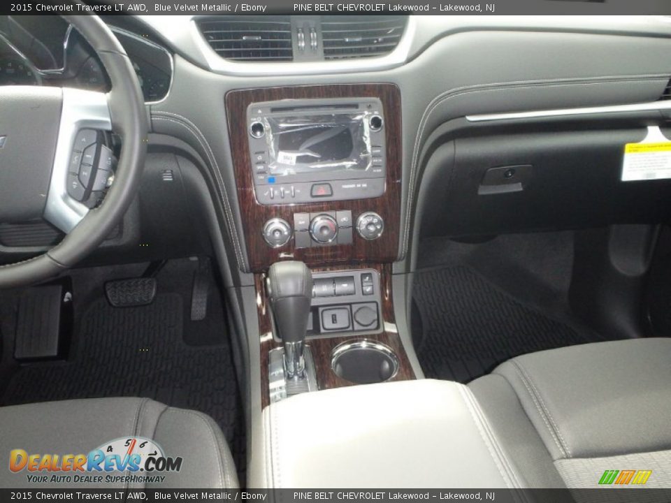 2015 Chevrolet Traverse LT AWD Blue Velvet Metallic / Ebony Photo #8