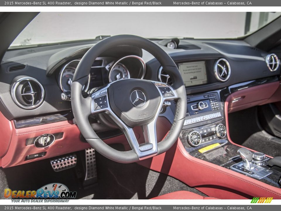 Dashboard of 2015 Mercedes-Benz SL 400 Roadster Photo #5