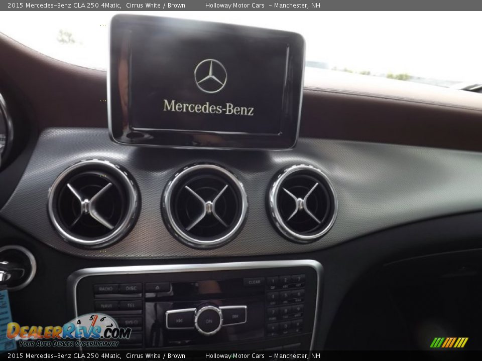 2015 Mercedes-Benz GLA 250 4Matic Cirrus White / Brown Photo #11