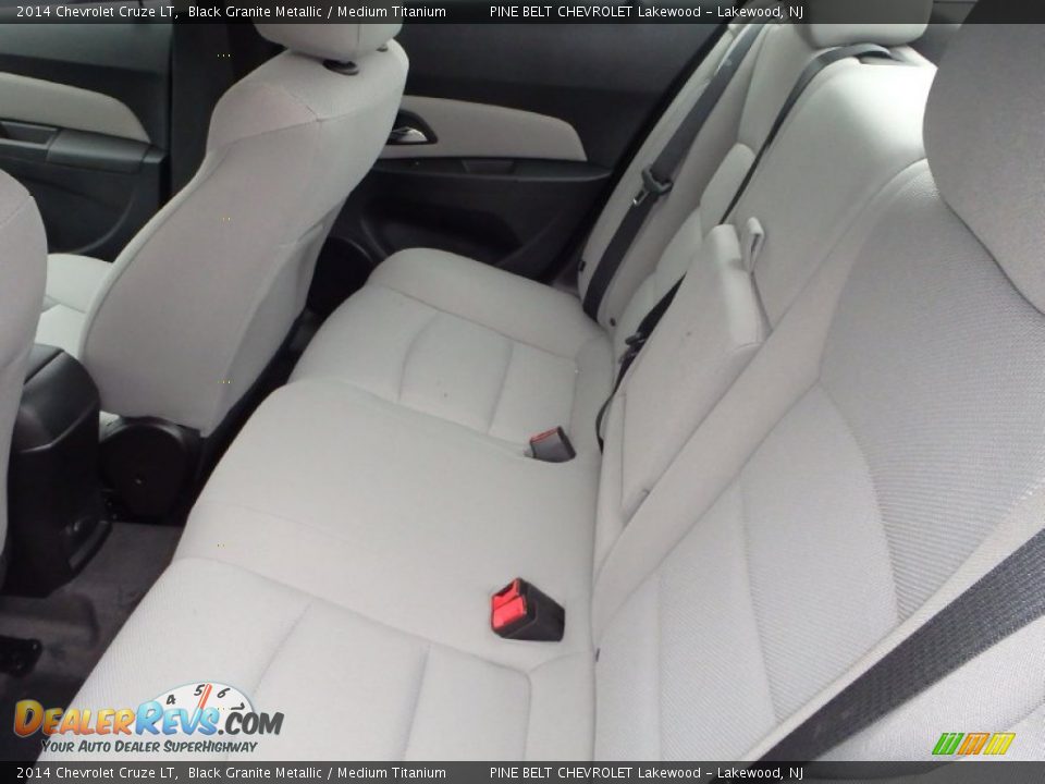 2014 Chevrolet Cruze LT Black Granite Metallic / Medium Titanium Photo #4