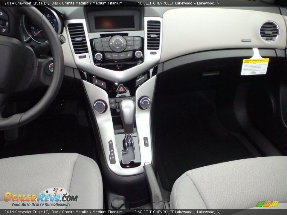 2014 Chevrolet Cruze LT Black Granite Metallic / Medium Titanium Photo #5