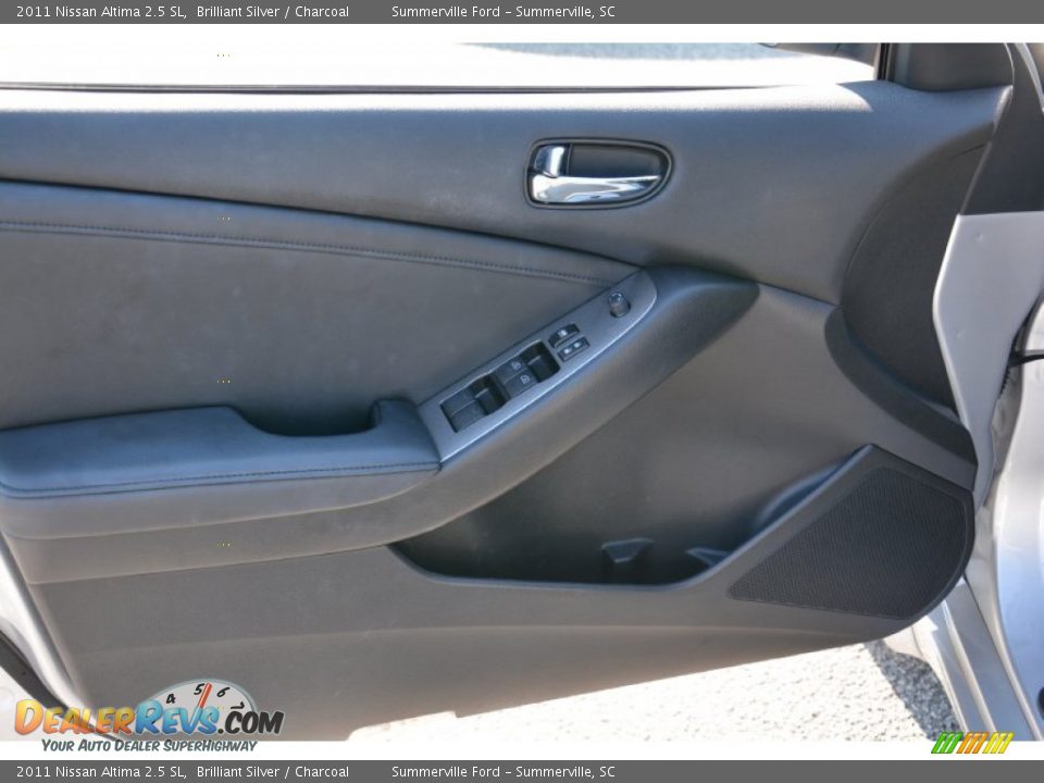 2011 Nissan Altima 2.5 SL Brilliant Silver / Charcoal Photo #13