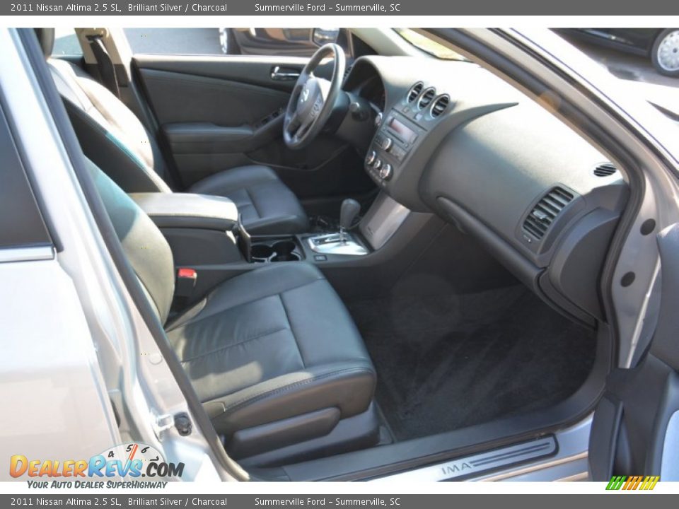 2011 Nissan Altima 2.5 SL Brilliant Silver / Charcoal Photo #20