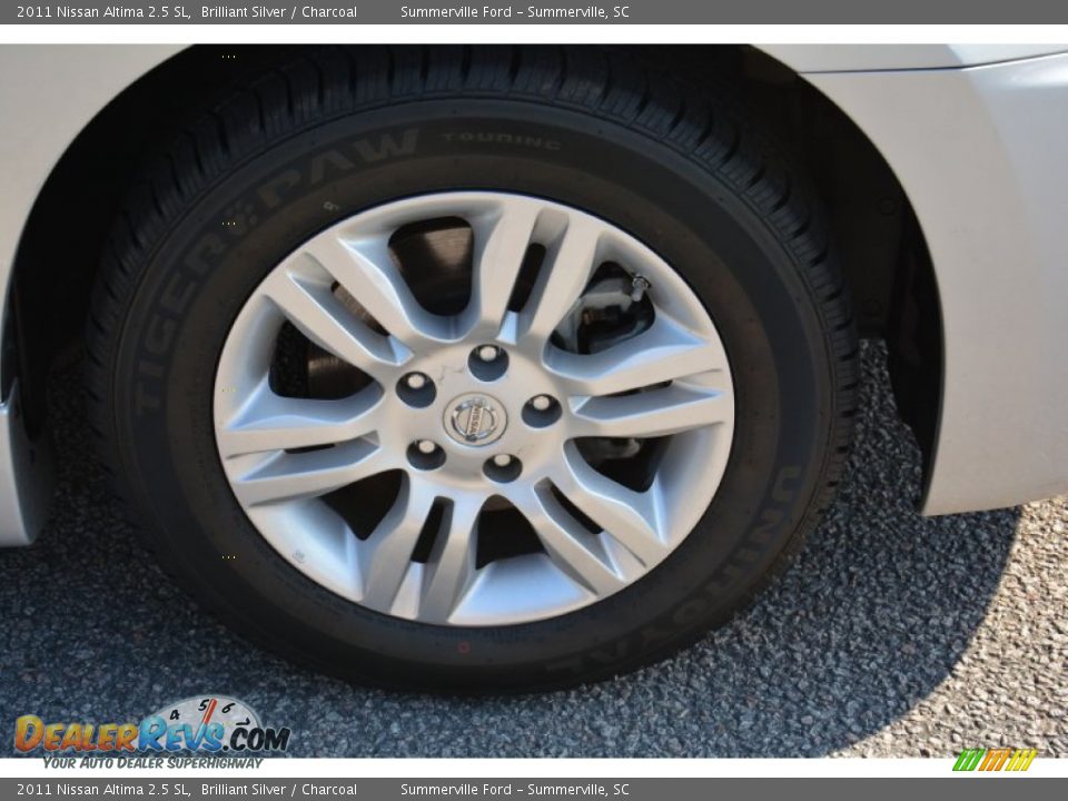 2011 Nissan Altima 2.5 SL Brilliant Silver / Charcoal Photo #22