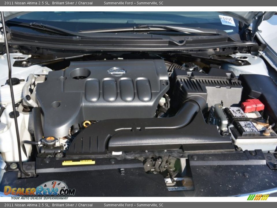 2011 Nissan Altima 2.5 SL Brilliant Silver / Charcoal Photo #23