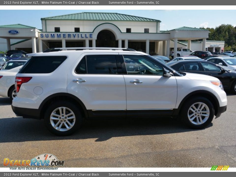2013 Ford Explorer XLT White Platinum Tri-Coat / Charcoal Black Photo #2