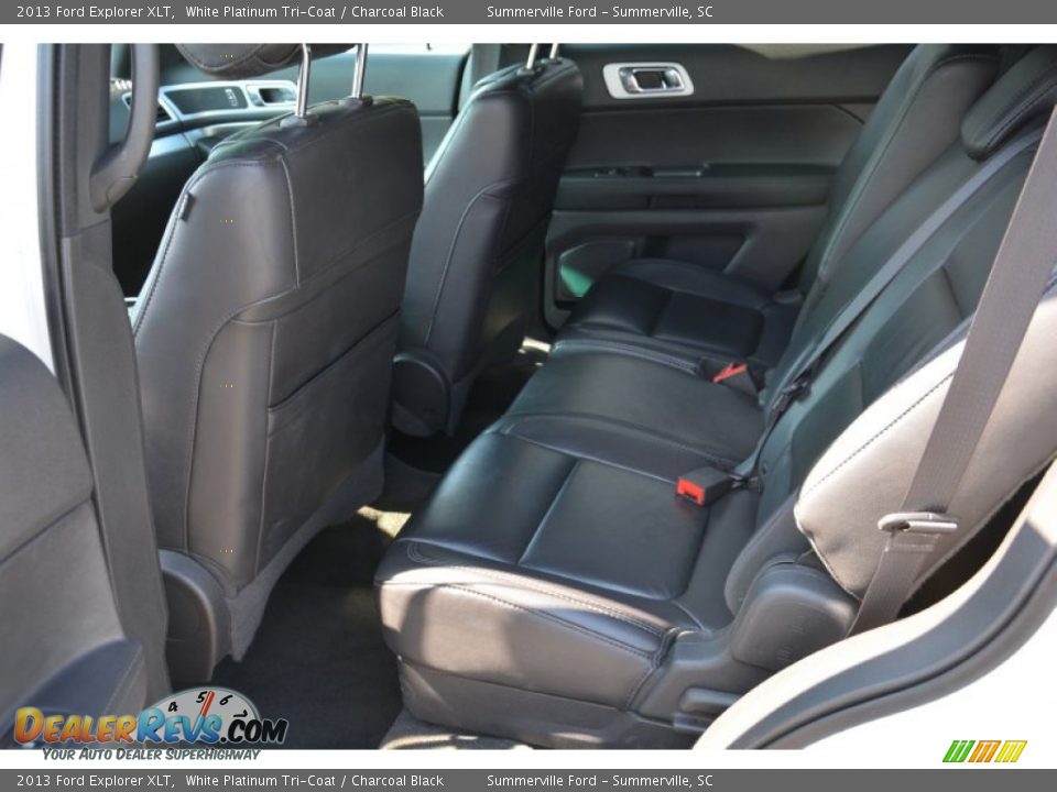 2013 Ford Explorer XLT White Platinum Tri-Coat / Charcoal Black Photo #13