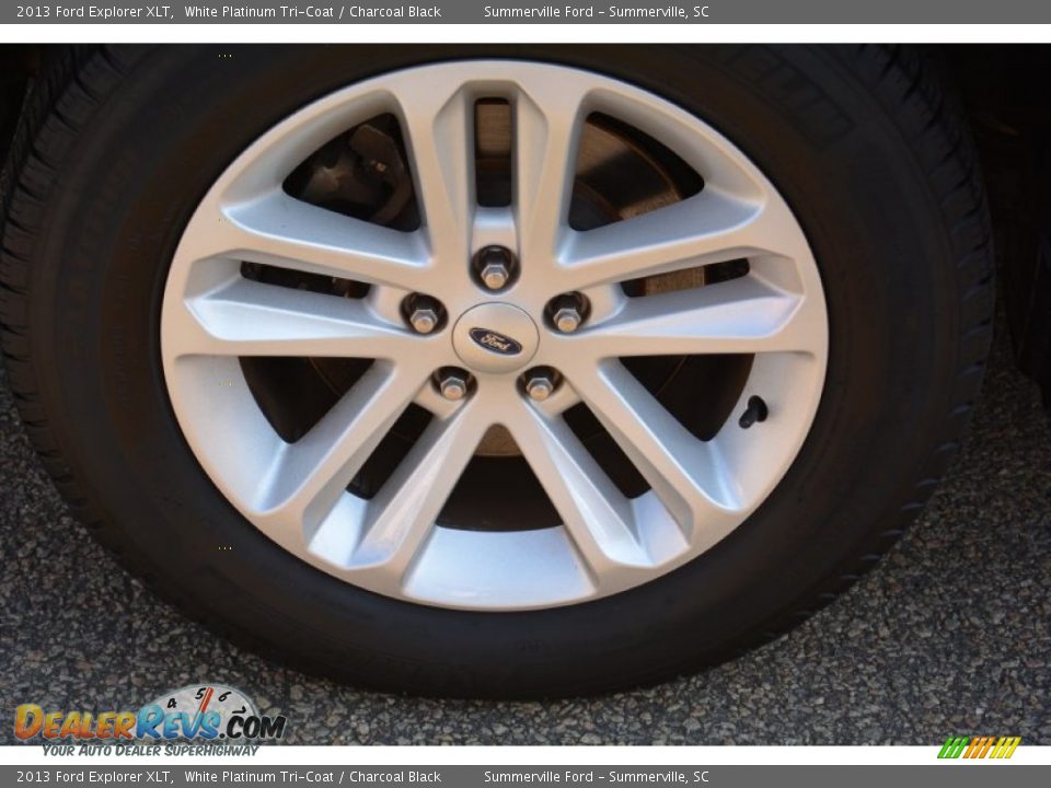 2013 Ford Explorer XLT White Platinum Tri-Coat / Charcoal Black Photo #23