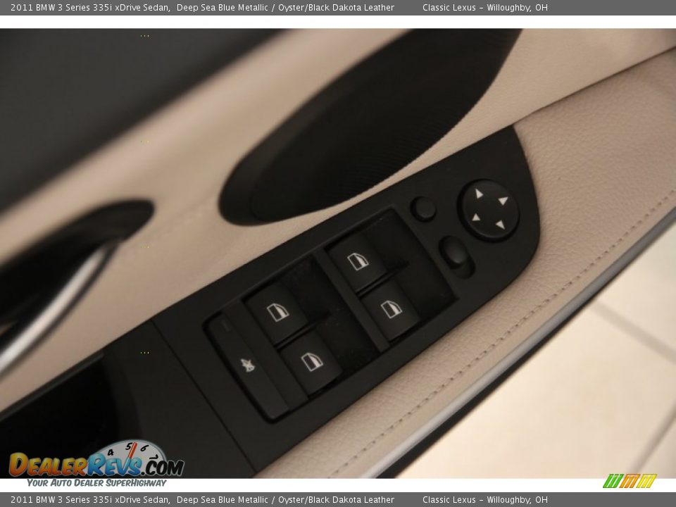 2011 BMW 3 Series 335i xDrive Sedan Deep Sea Blue Metallic / Oyster/Black Dakota Leather Photo #5