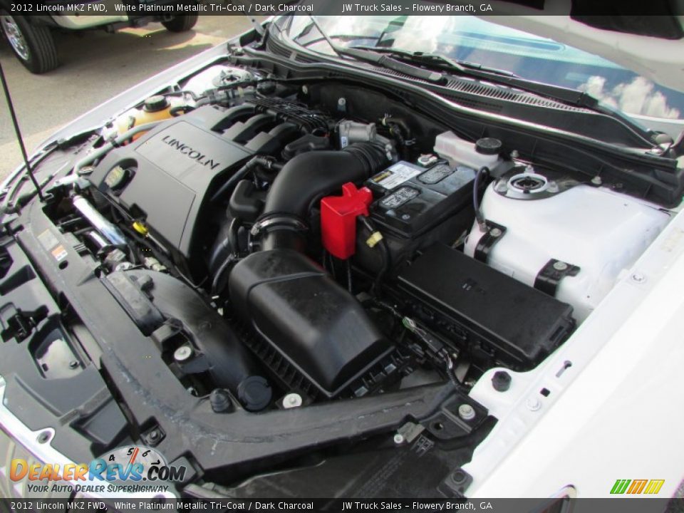 2012 Lincoln MKZ FWD White Platinum Metallic Tri-Coat / Dark Charcoal Photo #11