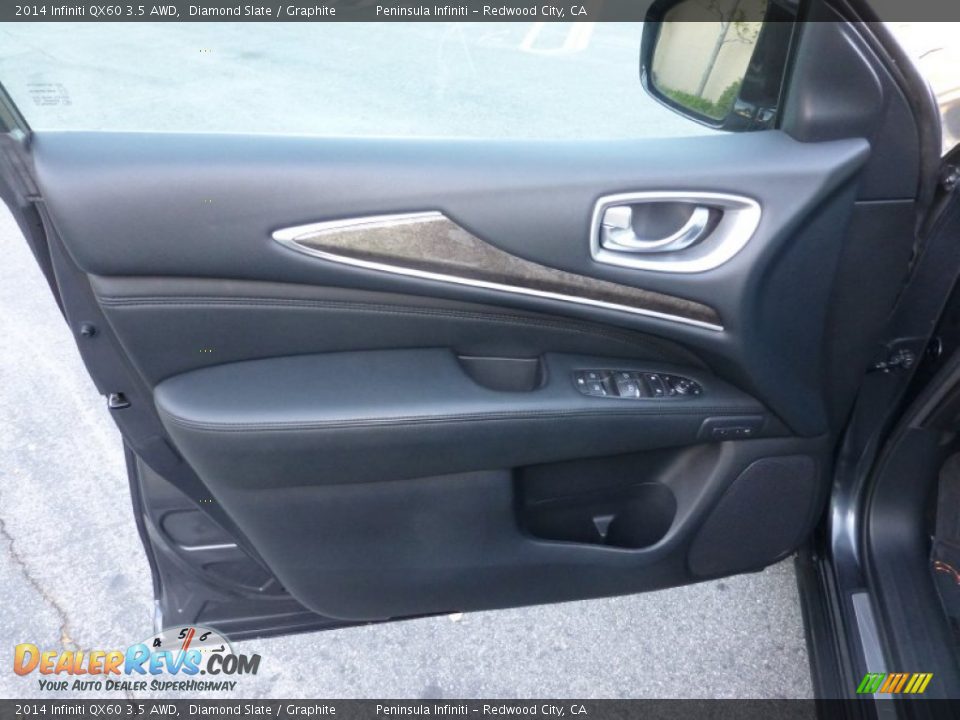 Door Panel of 2014 Infiniti QX60 3.5 AWD Photo #18