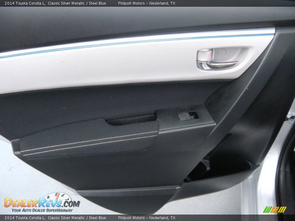 2014 Toyota Corolla L Classic Silver Metallic / Steel Blue Photo #32