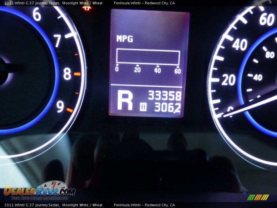 2011 Infiniti G 37 Journey Sedan Moonlight White / Wheat Photo #33