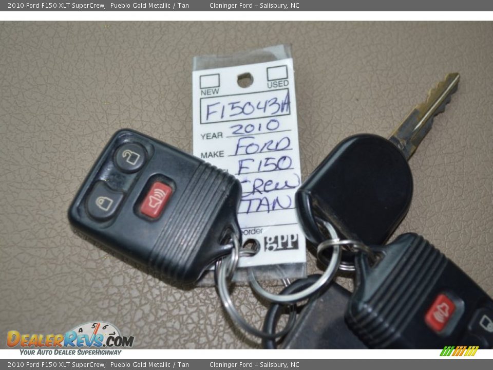 2010 Ford F150 XLT SuperCrew Pueblo Gold Metallic / Tan Photo #25
