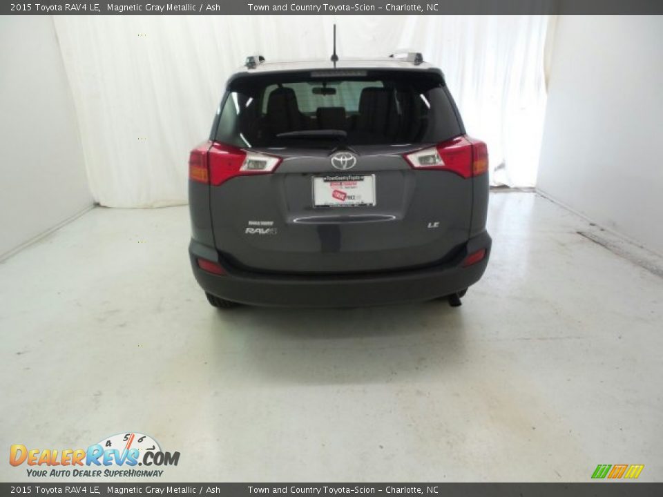 2015 Toyota RAV4 LE Magnetic Gray Metallic / Ash Photo #10