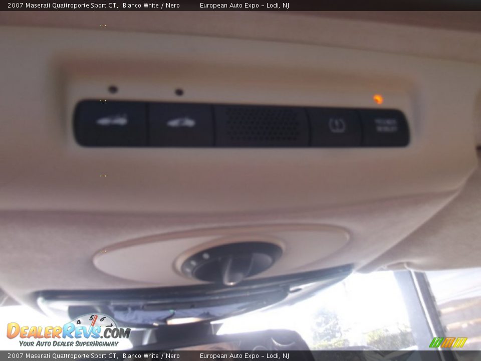 2007 Maserati Quattroporte Sport GT Bianco White / Nero Photo #27