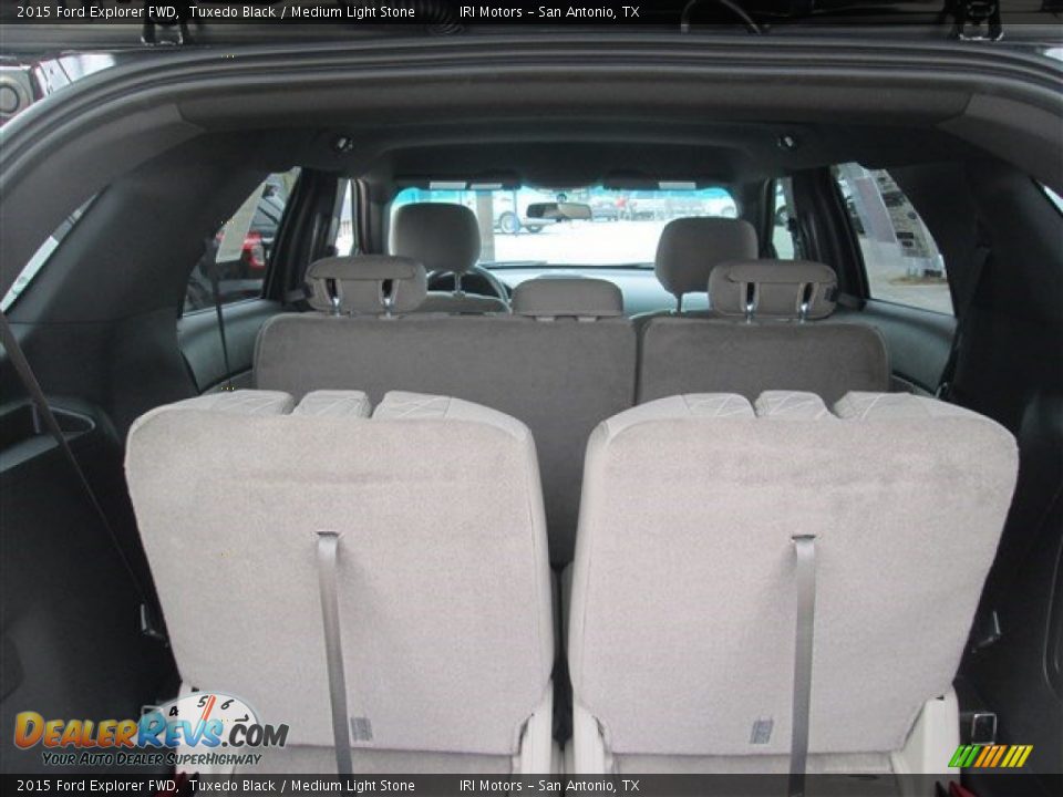 2015 Ford Explorer FWD Tuxedo Black / Medium Light Stone Photo #6