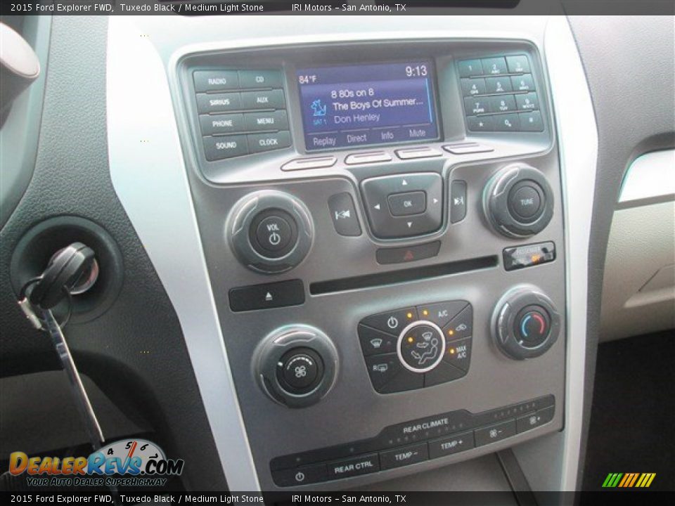2015 Ford Explorer FWD Tuxedo Black / Medium Light Stone Photo #21