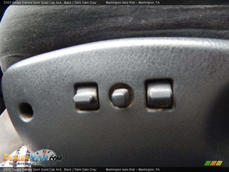 2003 Dodge Dakota Sport Quad Cab 4x4 Black / Dark Slate Gray Photo #14