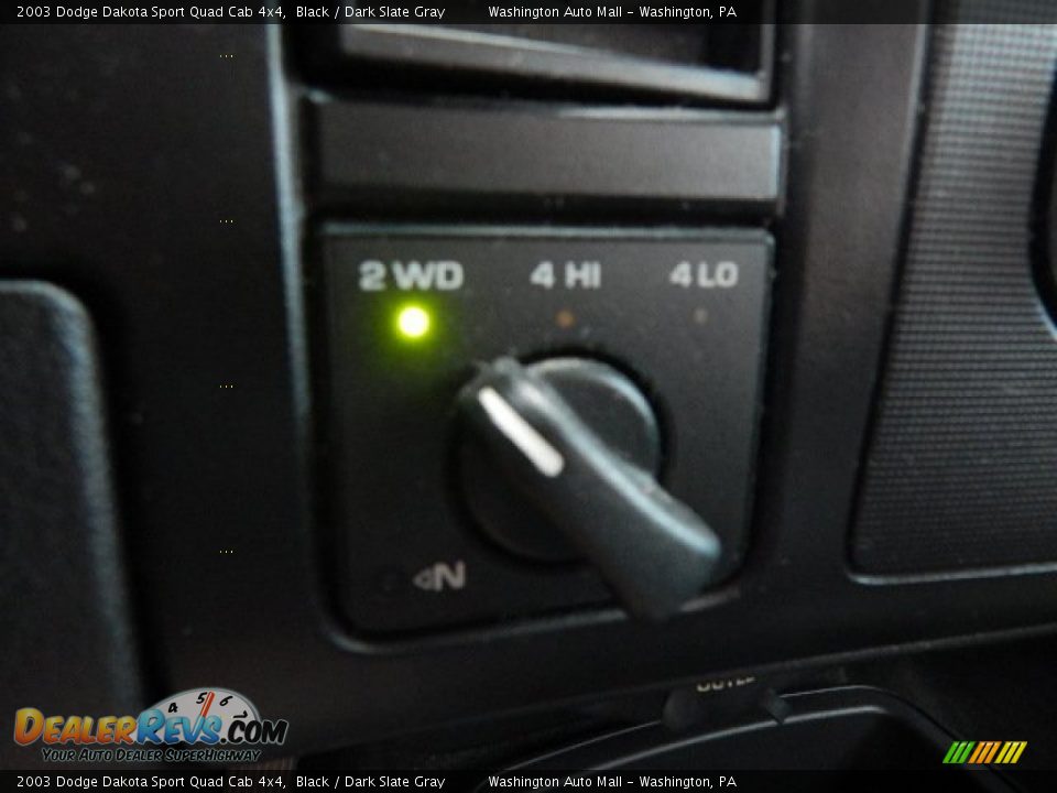 2003 Dodge Dakota Sport Quad Cab 4x4 Black / Dark Slate Gray Photo #17
