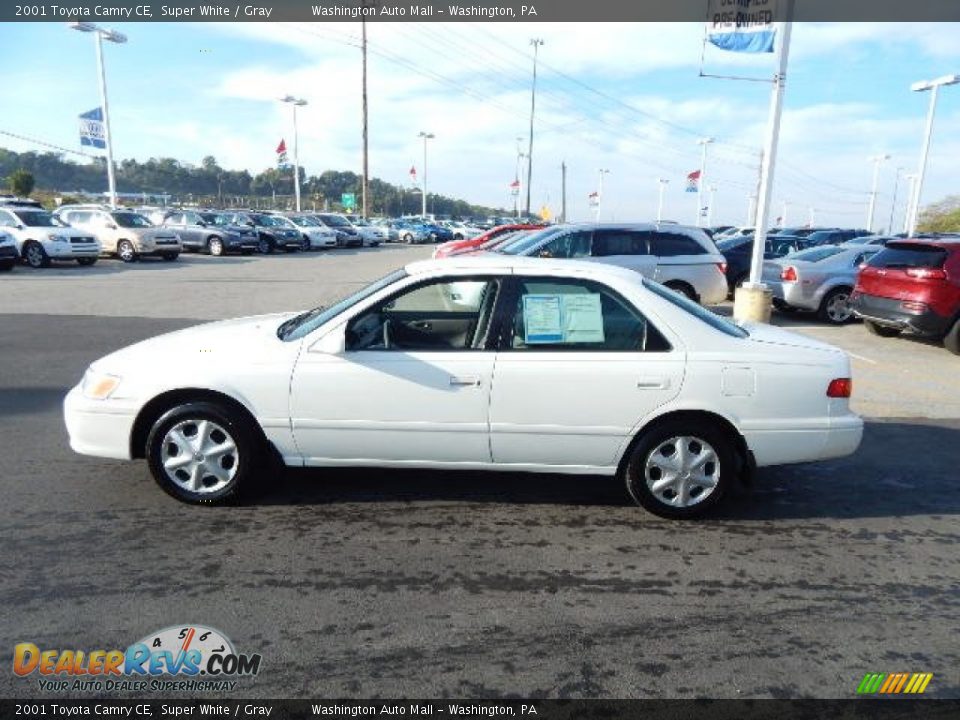 2001 Toyota Camry CE Super White / Gray Photo #6