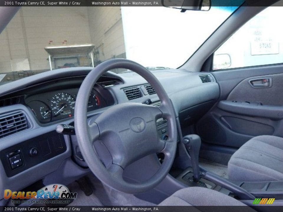 2001 Toyota Camry CE Super White / Gray Photo #11