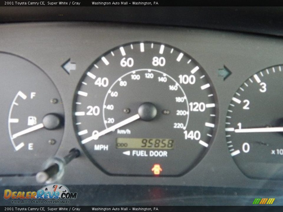 2001 Toyota Camry CE Super White / Gray Photo #20
