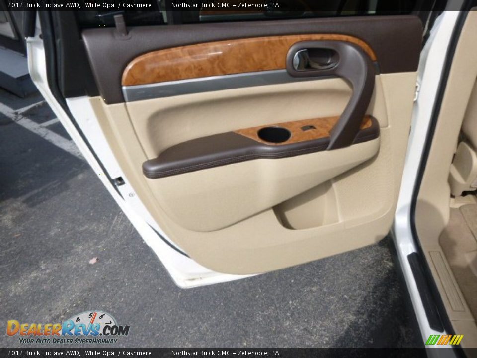 2012 Buick Enclave AWD White Opal / Cashmere Photo #13