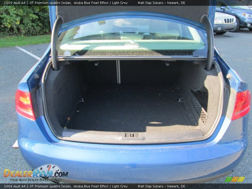 2009 Audi A4 2.0T Premium quattro Sedan Aruba Blue Pearl Effect / Light Grey Photo #19