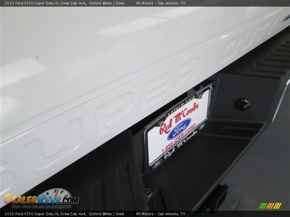 2015 Ford F250 Super Duty XL Crew Cab 4x4 Oxford White / Steel Photo #6
