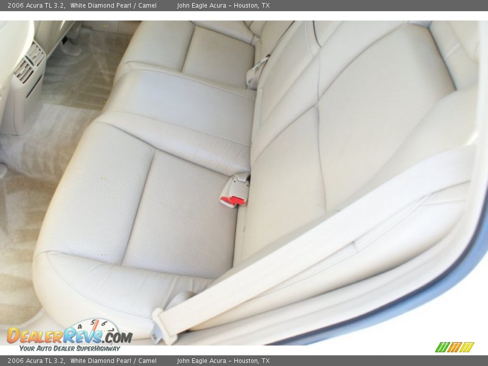 2006 Acura TL 3.2 White Diamond Pearl / Camel Photo #17
