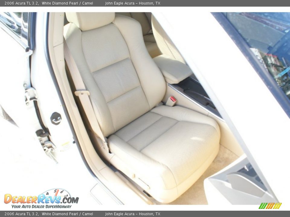 2006 Acura TL 3.2 White Diamond Pearl / Camel Photo #24