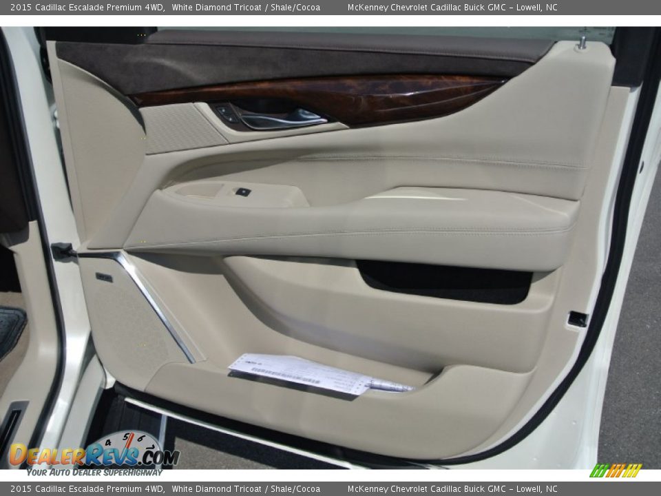 2015 Cadillac Escalade Premium 4WD White Diamond Tricoat / Shale/Cocoa Photo #22