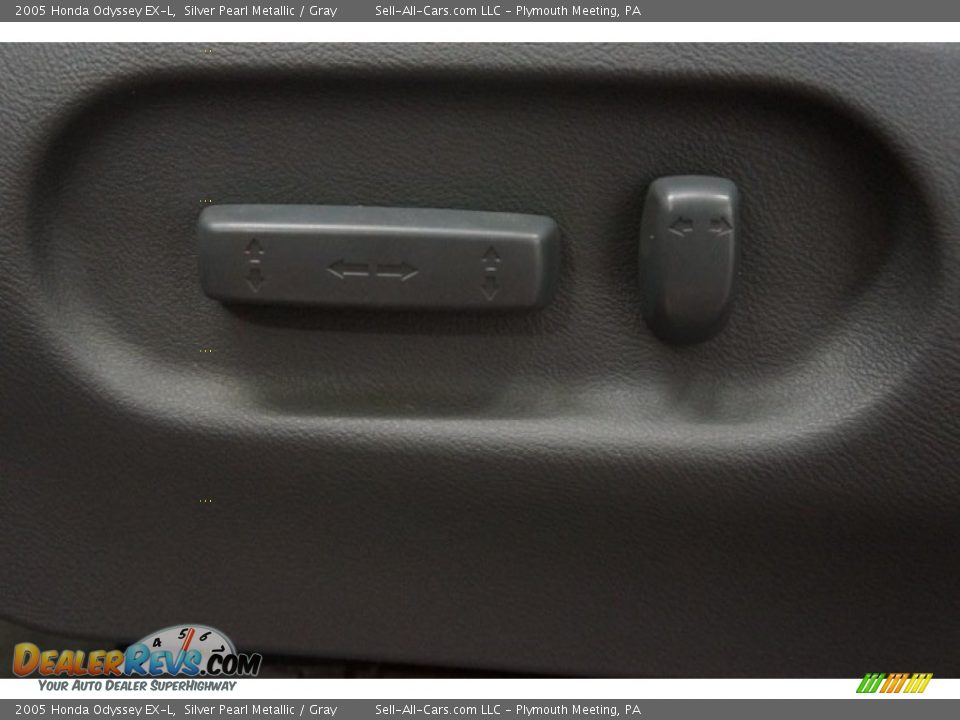 2005 Honda Odyssey EX-L Silver Pearl Metallic / Gray Photo #19
