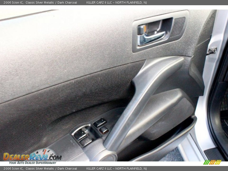 2006 Scion tC Classic Silver Metallic / Dark Charcoal Photo #10